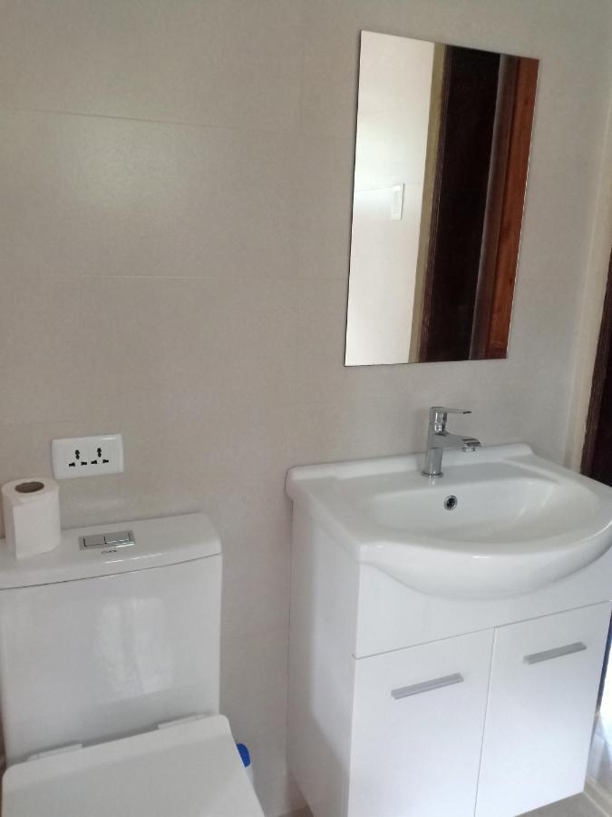 El Castillo Bed And Breakfast Angono ภายนอก รูปภาพ