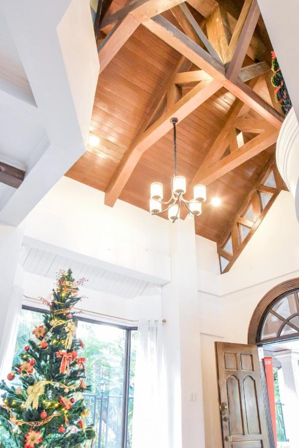 El Castillo Bed And Breakfast Angono ภายนอก รูปภาพ