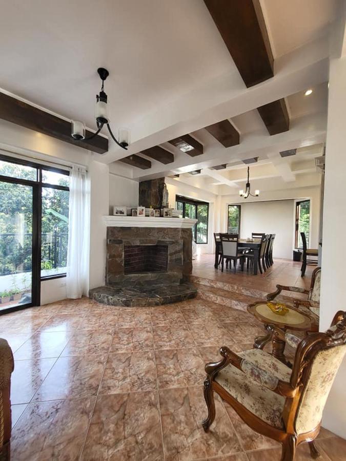 El Castillo Bed And Breakfast Angono ภายนอก รูปภาพ
