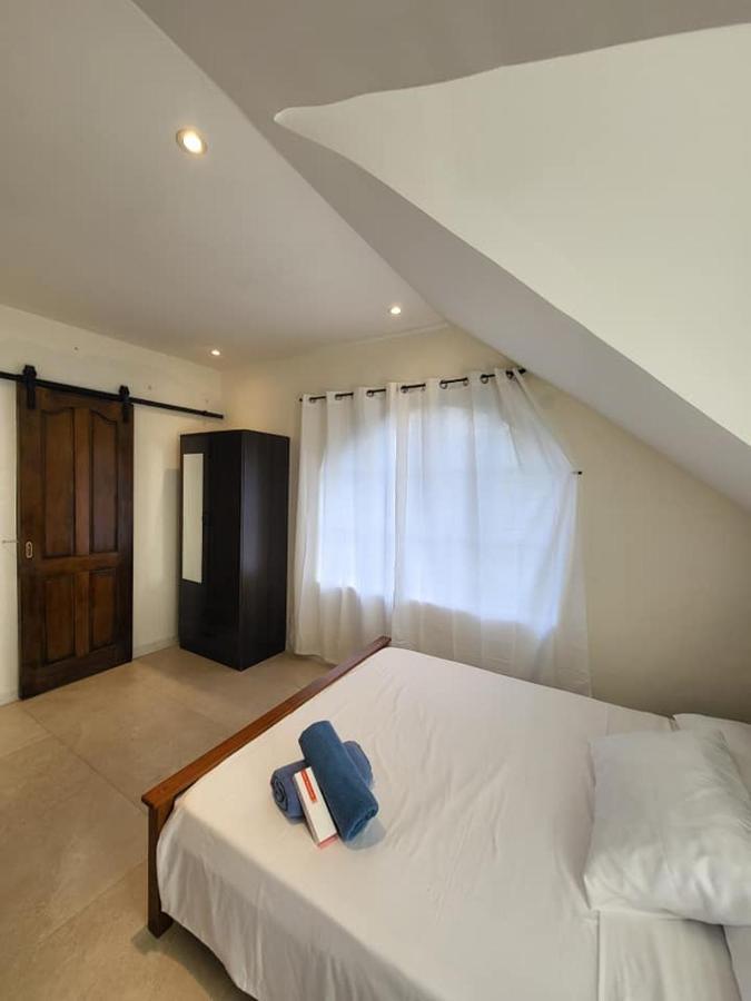 El Castillo Bed And Breakfast Angono ภายนอก รูปภาพ
