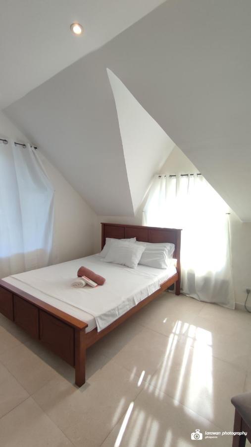 El Castillo Bed And Breakfast Angono ภายนอก รูปภาพ